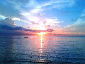 sunrise-in-dumaguetemelancholy